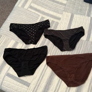 EUC Victoria’s Secret cotton panties, size Medium
